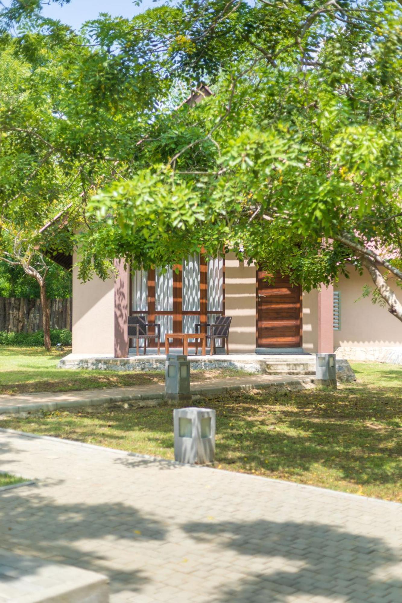 Yala Chalets By Lalan Leisure Kirinda  Kültér fotó